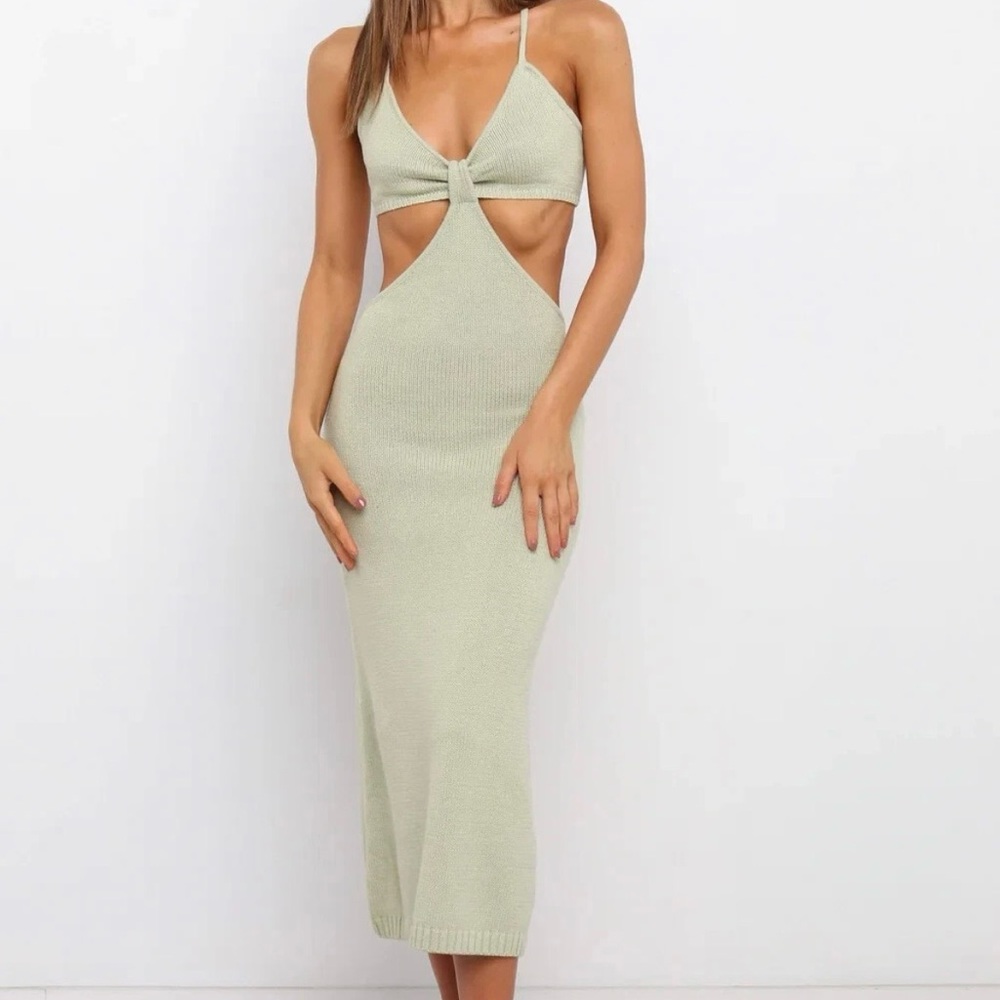 Petal and Pup Hailey Tie Back Cut Out Waist Knit Dress - Picture 9 of 12